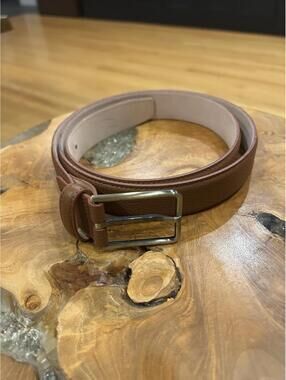 ITALIC Brown Leather Belt with Metal Buckle
